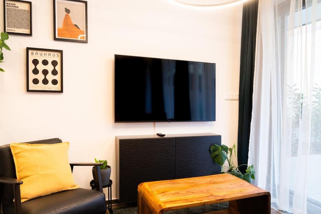 Gold Garden Terrace Apartment Brno Exterior photo