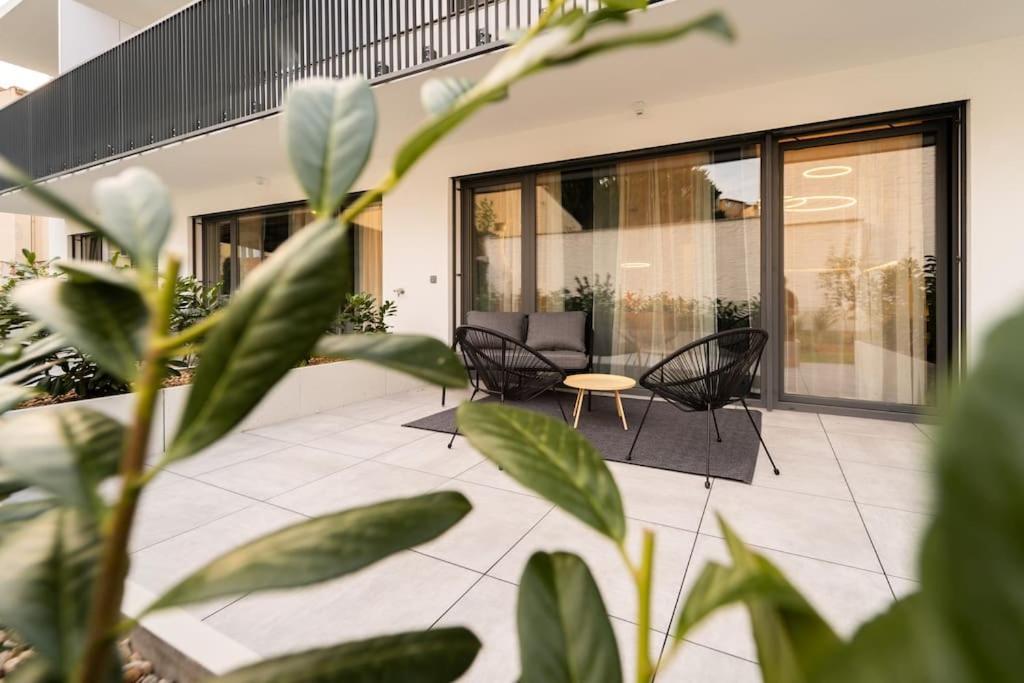 Gold Garden Terrace Apartment Brno Exterior photo
